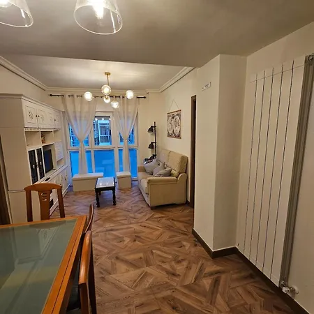 El Refugio Urbano Apartment *